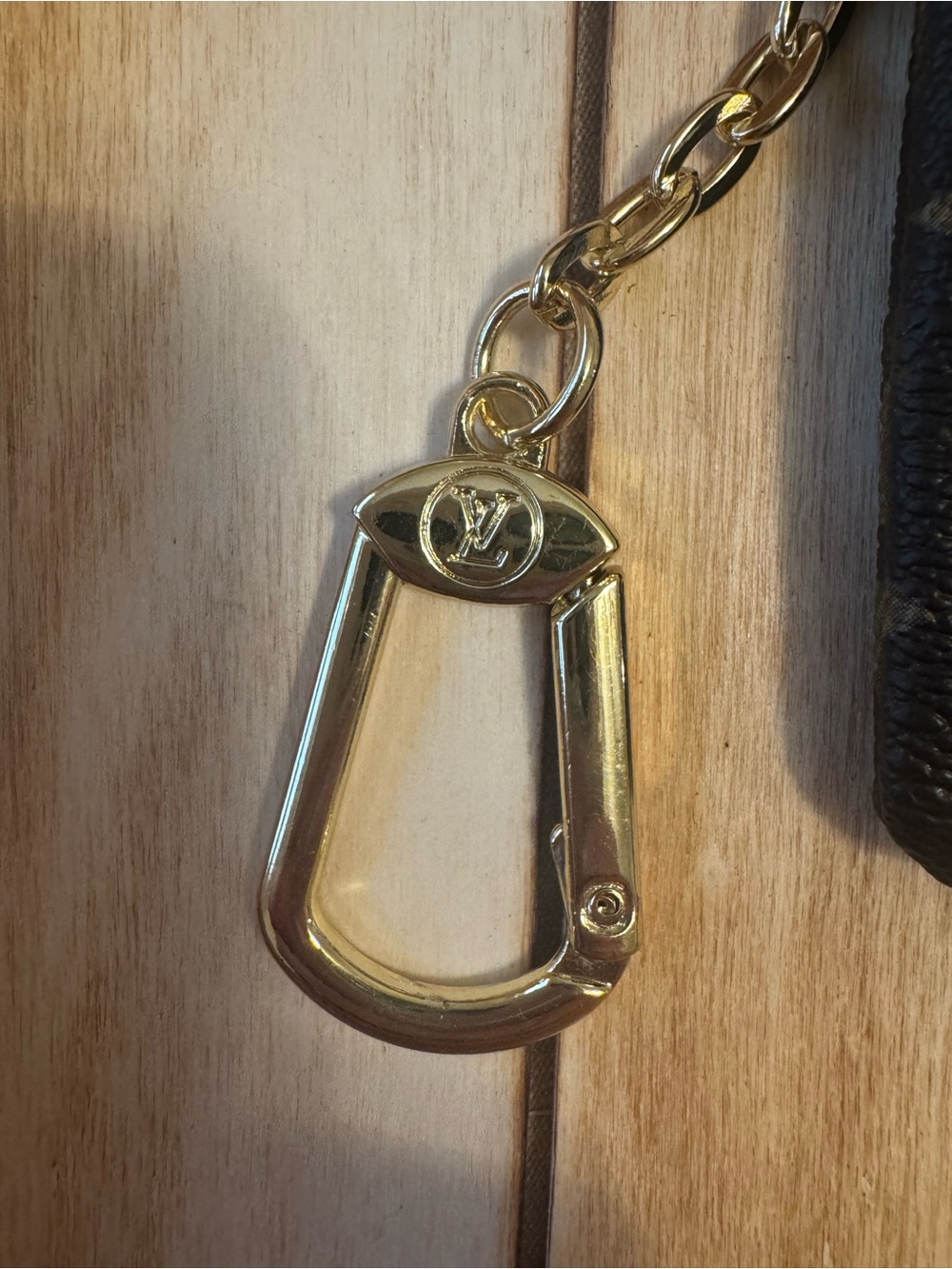 Coin/Card Key Chain - Picture 3 of 7